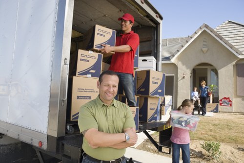Protecting furniture and boxes during removal truck loading